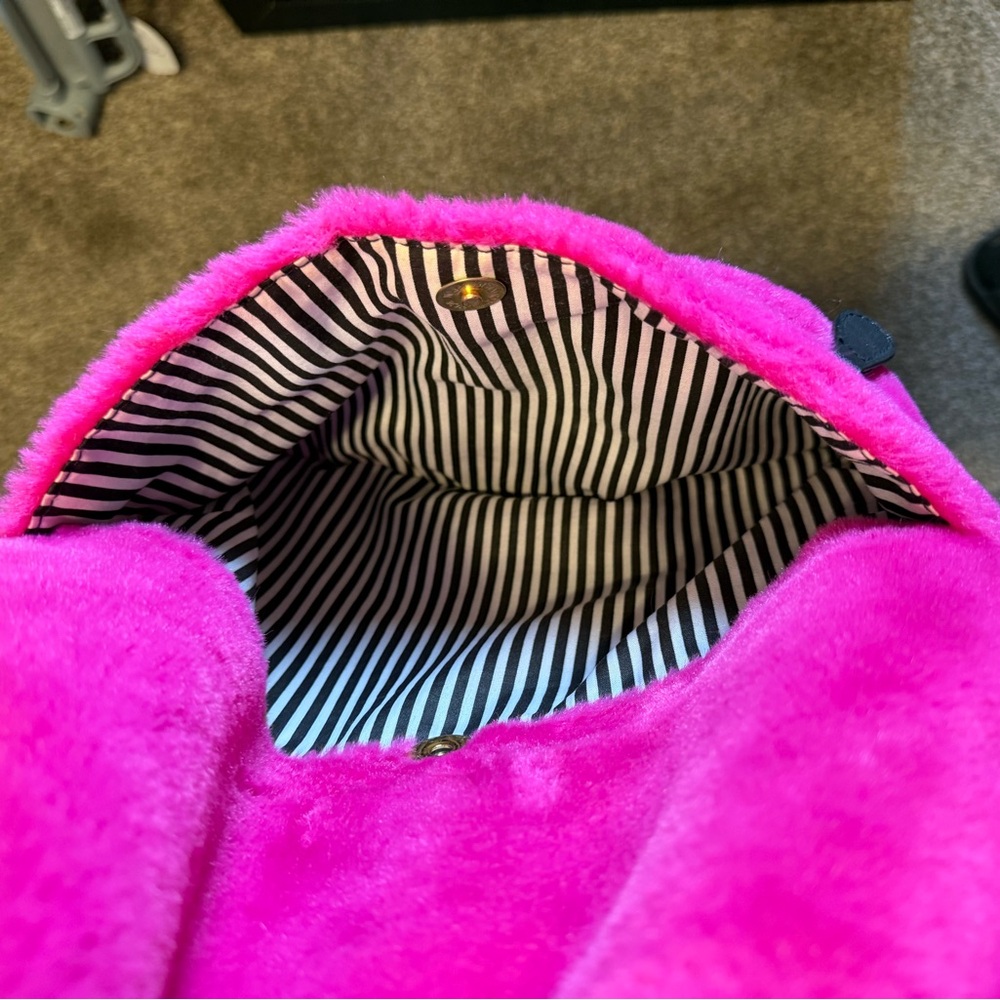 Fuzzy Pink Backpack Betsy Johnson - Picture 3 of 7